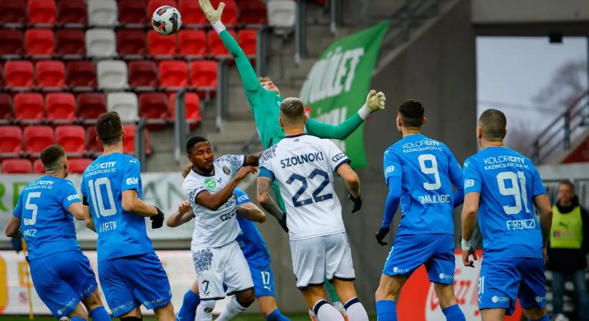 A Puskás Akadémia az első félidőben eldöntötte a meccset, egyre reménytelenebb helyzetben a KBSC