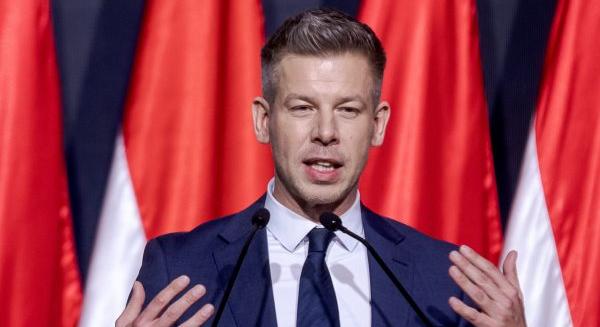 Magyar Péter először jobbulást kívánt Erdő Péternek