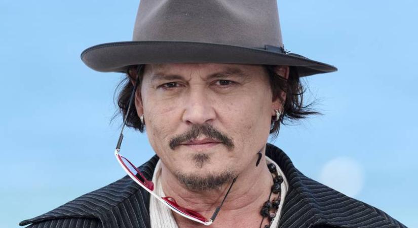 Ez a magyar férfi kiköpött Johnny Depp: a színész is megdöbbent, amikor találkoztak