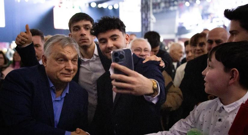 "Tiszás lebukás, fölényes fideszes győzelem. 1:0 ide" - Orbán Viktor az ajánlásokról