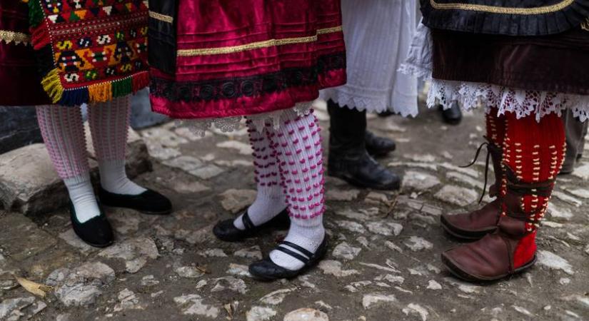 Ilyen szörnyekkel temetik a telet Európában