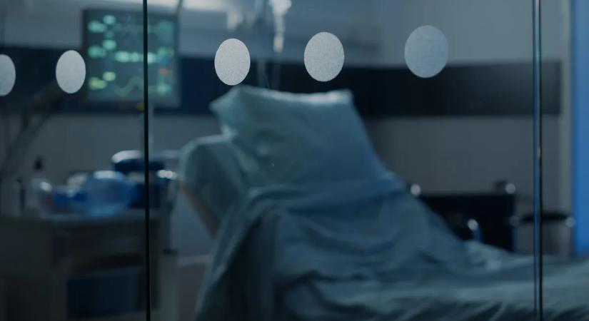 Azt hitték, soha nem fog lábra állni a kisfiú – hihetetlen orvosi csoda történt