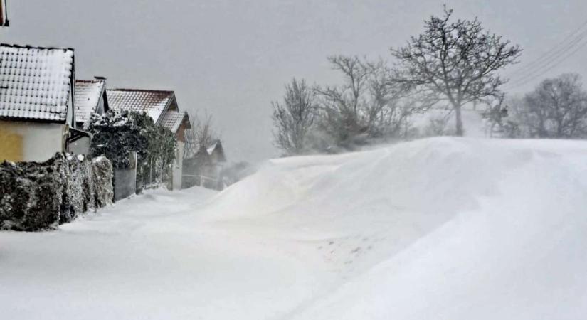 Halálos is áldozata is van a hóviharnak Ausztriában