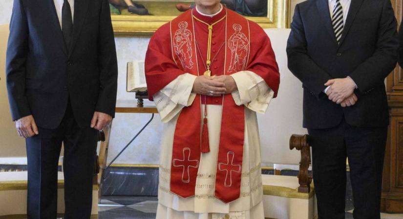 Találkozó a Szentatyával – A béke oldalán!