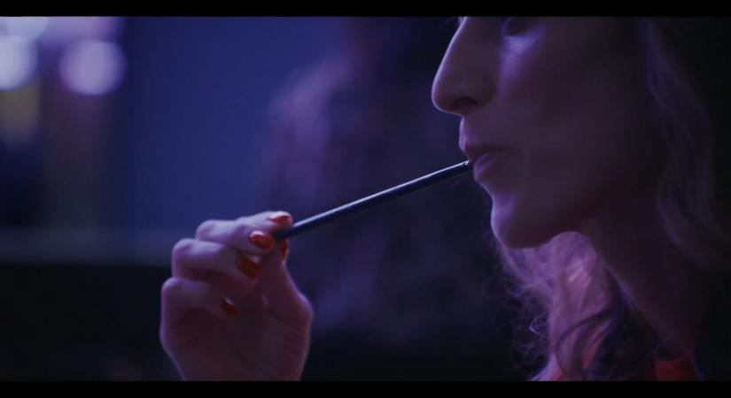 Forró pillanat az étteremben: Norbi megcsalta Tónit!