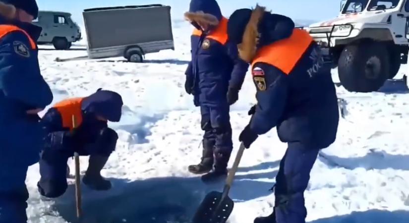 Utolsó út au UAZ-zal: a jéghideg halálba vitte utasait a vakmerő orosz sofőr