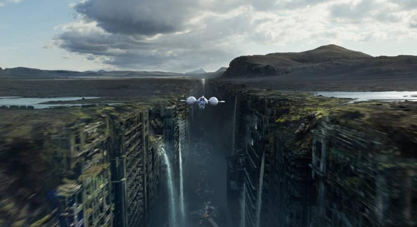 Feledés: Fordulatos, meglepetésekkel teli sci-fi akció (kritika)