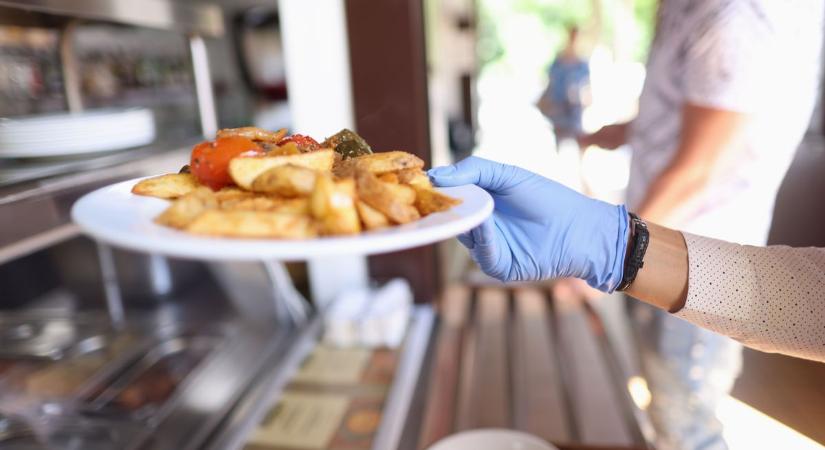 Egy korszak véget ért: végleg eltűnt a hírhedt büfé, nyoma sem maradt