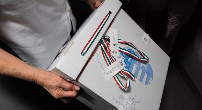 Haláleset, lemondás, feloszlás: ma öt magyar település dönt