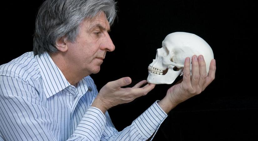 Arcot kapott a vámpírként eltemetett férfi