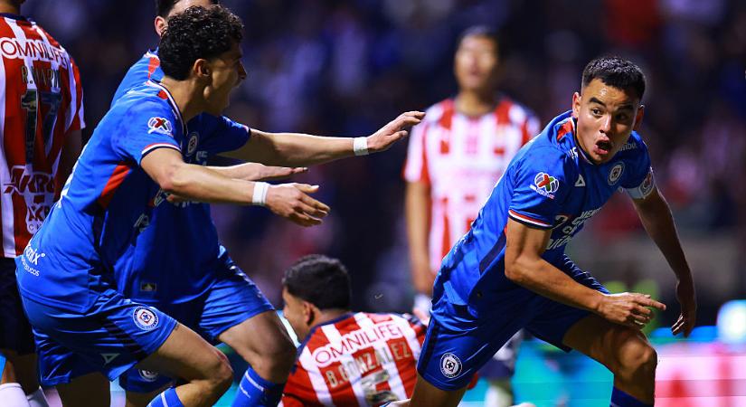 Liga MX: hatból hat győzelem után a Cruz Azul vetett véget a Chivas Guadalajara hibátlan szereplésének – videóval
