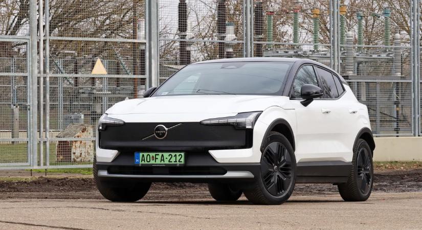 Álruhás Porsche 911 gyilkos: teszten a 428 lovas apró Volvo EX30 CC