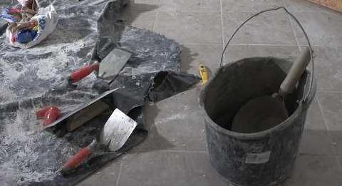 Folynak a munkálatok a Goldmark-házban (tvkeszthely.hu)