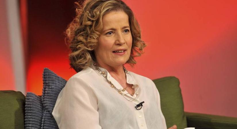 A Szomszédok gyönyörű Almája volt: a 67 éves Fehér Annát ezzel a hajjal fel sem ismerni