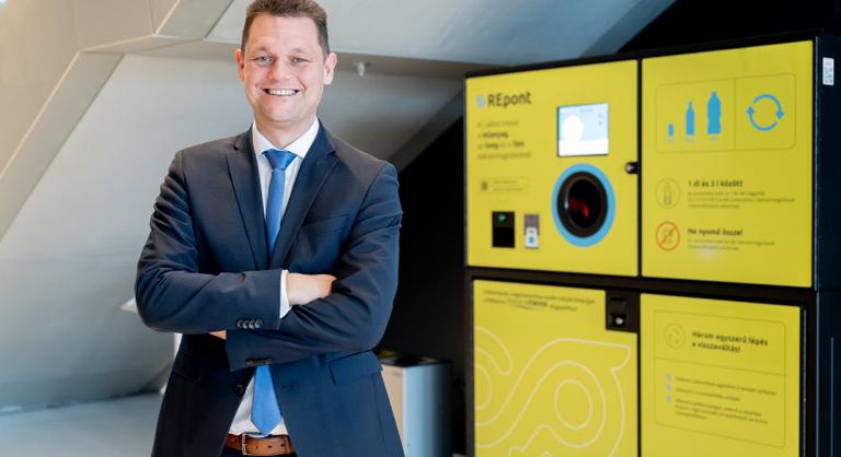 Alapjaiban változhat meg a palackvisszaváltás, új csomagolások és köztéri automaták is jöhetnek