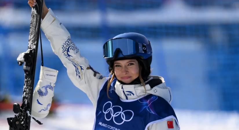 Háromszoros olimpiai bajnok, évi 23 millió dollárt keres, de ebből csak aprópénz jön a sportból