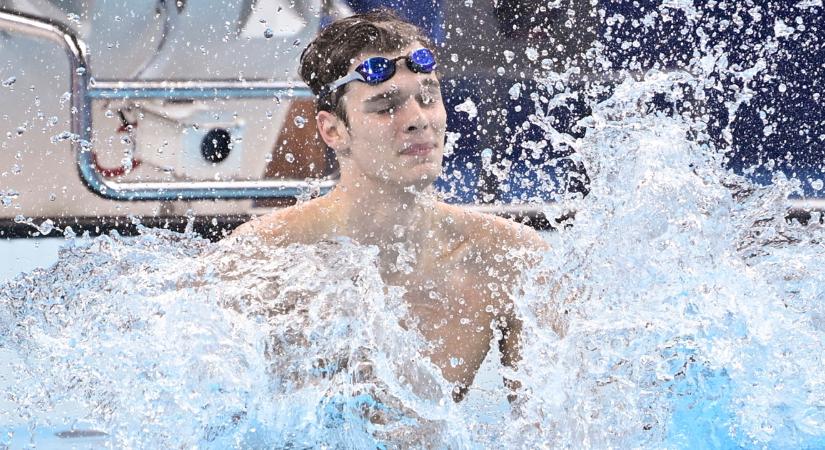 Kós Hubert lett a legeredményesebb úszó az amerikai egyetemi konferencia döntőben
