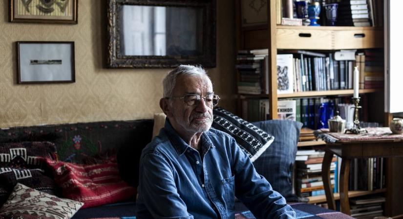 „Olyanféle személy, aki az erdőre való”