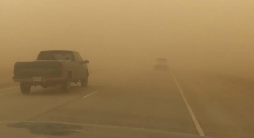 Dolgok, amiket még nem éltünk át, de nem is akarunk: porviharban autózni