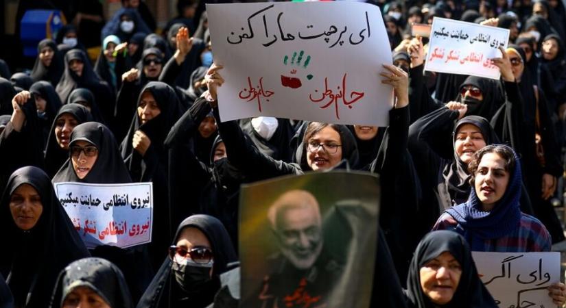 Fokozódó feszültség Iránban: diáktiltakozások söpörnek végig az országon, miközben az USA katonai nyomást gyakorol