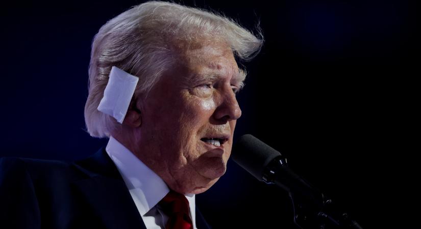 Lelőtték a fegyveres betörőt Donald Trump házában