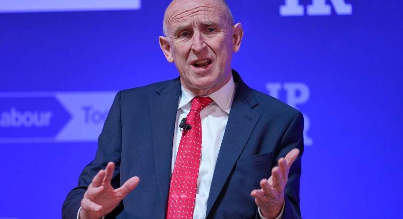 „Az a brit akarok lenni, aki katonákat küld Ukrajnába” – teljesen elszabadult a brit védelmi miniszter