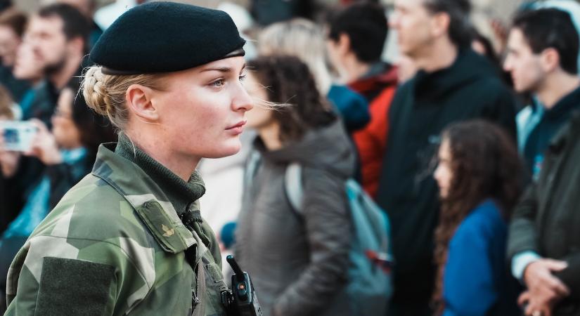 Háborúra készül Svédország