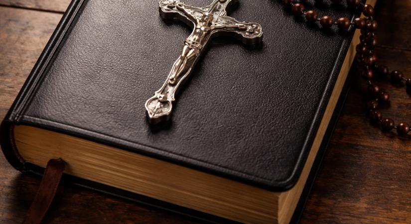 Vita a püspöki kar nagyböjti körlevele körül: sok pap nem olvasná fel a háborúról szóló szöveget