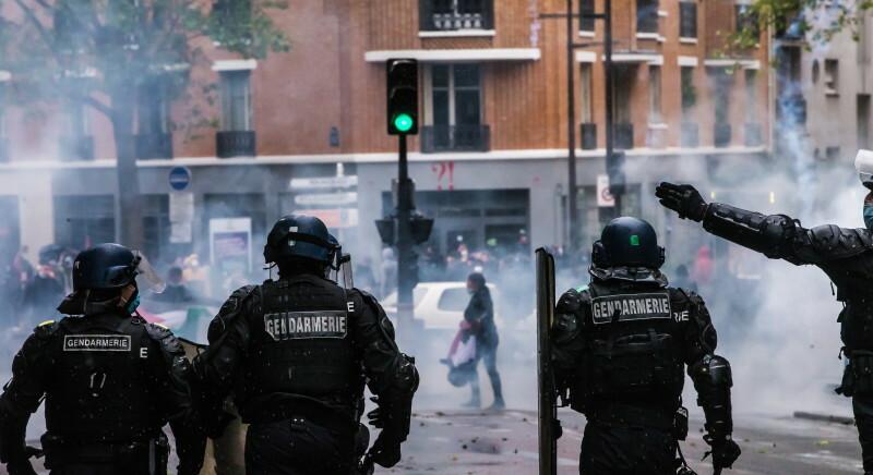 Párizs bekéreti az amerikai nagykövetet a lyoni lincselés kommentálása miatt