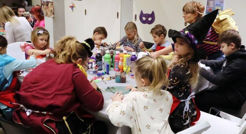 Fánkok nyomába eredtek, és az állatoknál találták meg (galéria)