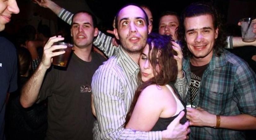 Fények, zene, tömeg: így tombolt 15 éve a B Club (GALÉRIA)