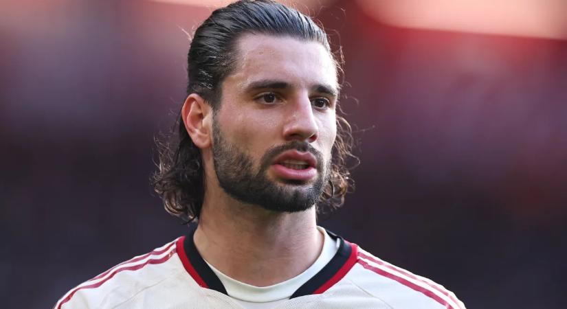 Szoboszlai Dominikot magához hívatta Arne Slot, majd jött a dráma