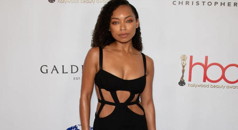 A Netflix sztárja, Logan Browning a tekintetével vetkőztet, miközben rajta is alig van valami - mutatjuk a képeit