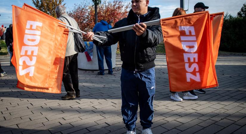 A határon túlról toboroz a Fidesz a Békemenetre