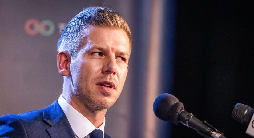 Megjelent egy Magyar Péter nevű jelölt a sárvári körzetben