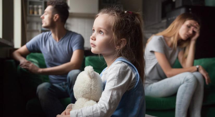 Így formálja a személyiségedet, ha traumatikus családban nőttél fel