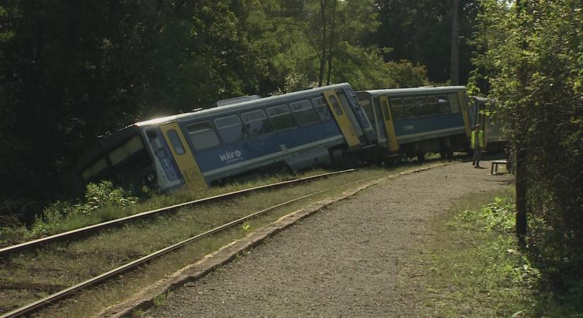 Lezárult a vizsgálat, mégsem árulja el a MÁV, miért siklott ki a vonat Magyarkútnál