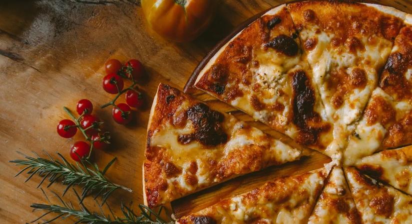Drog a négysajtos pizza mellé? Komlón ezt is megcsinálták
