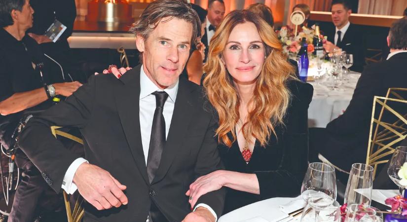 Julia Roberts: férjével lazítottak az otthoni gyeplőn