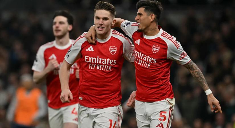 Az Arsenal magyar származású csatára csodagólt lőtt az észak-londoni derbin