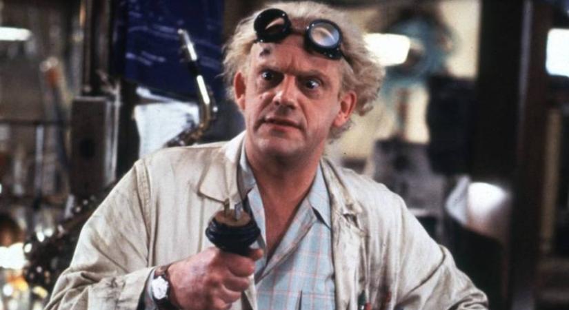 A Vissza a jövőbe dokijának 32 évvel fiatalabb felesége gyönyörű nő: Lisa ragyog a friss fotón férje mellett