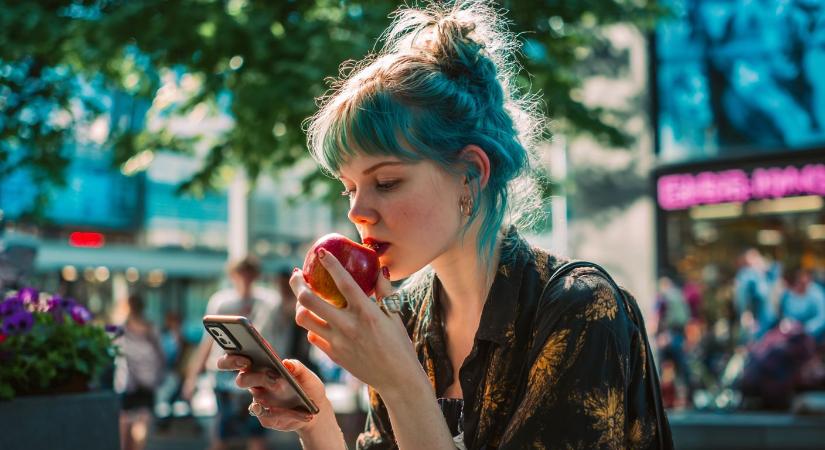 Irgalmatlanul ronda lett az új méregrdága Apple iPhone luxusteleon