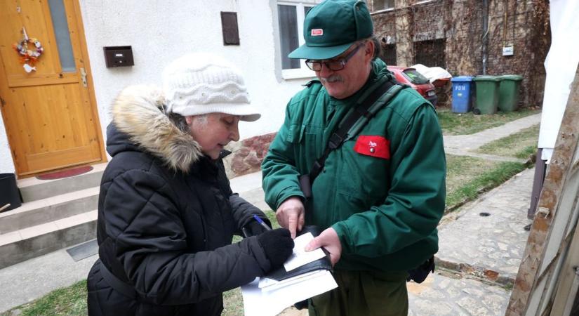 Ekkor várd a postást vagy a banktól az sms-t: mutatjuk, mikor jönnek a 2026-os nyugdíjak