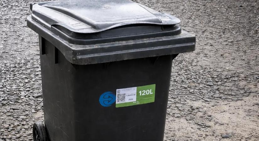 Fontos közleményt adott ki a MOHU az edényazonosító matricákkal kapcsolatban – így kell felragasztani