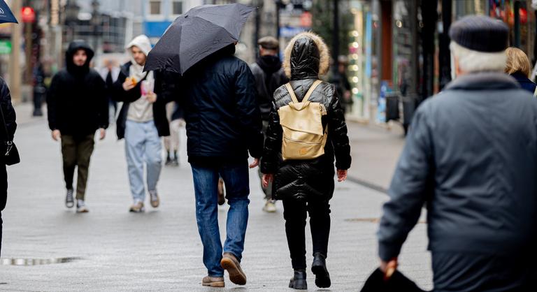 Több vármegyére is kiadták a figyelmeztetést hétfőn