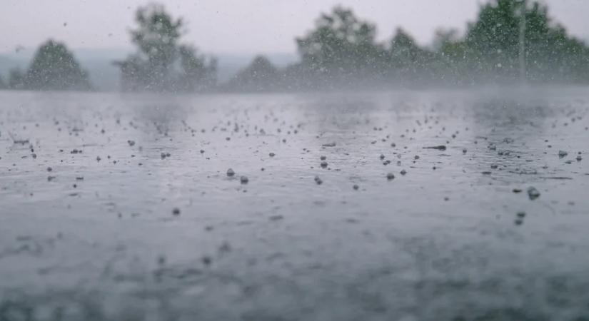 Felhők, záporok, frontstressz és kimerültség: nem ússzuk meg szárazon