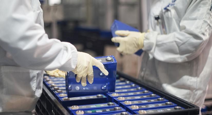 Brutális akkumulátort mutatott be a Hyundai egyik beszállítója