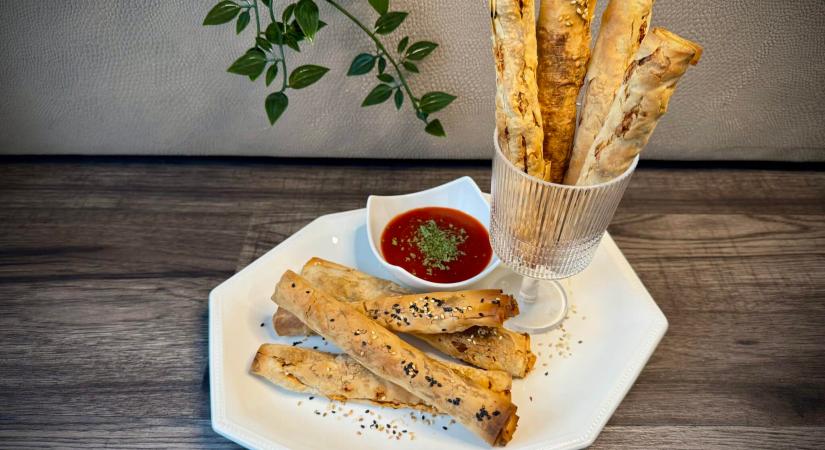 Fűszeres-paradicsomos ropogós – pikkpakk kész a sós desszert