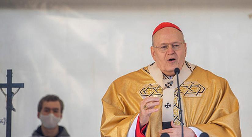 Most érkezett: stabil az állapota, kórházban ápolják a magyar bíborost