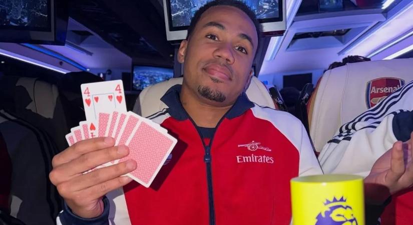 Az Arsenal sztárja durván megalázta a Szoboszlait lökdöső honfitársát – fotó